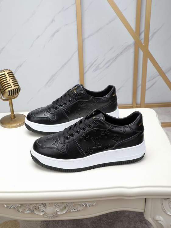 Picture of Louis Vuitton Shoes _SKULVsz38-45mnf013316831